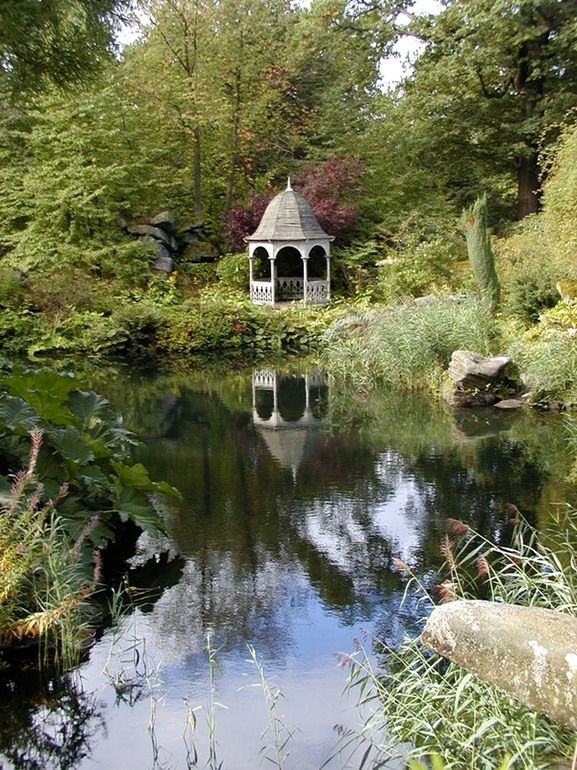 Gazebo in Chatsworth Gardens